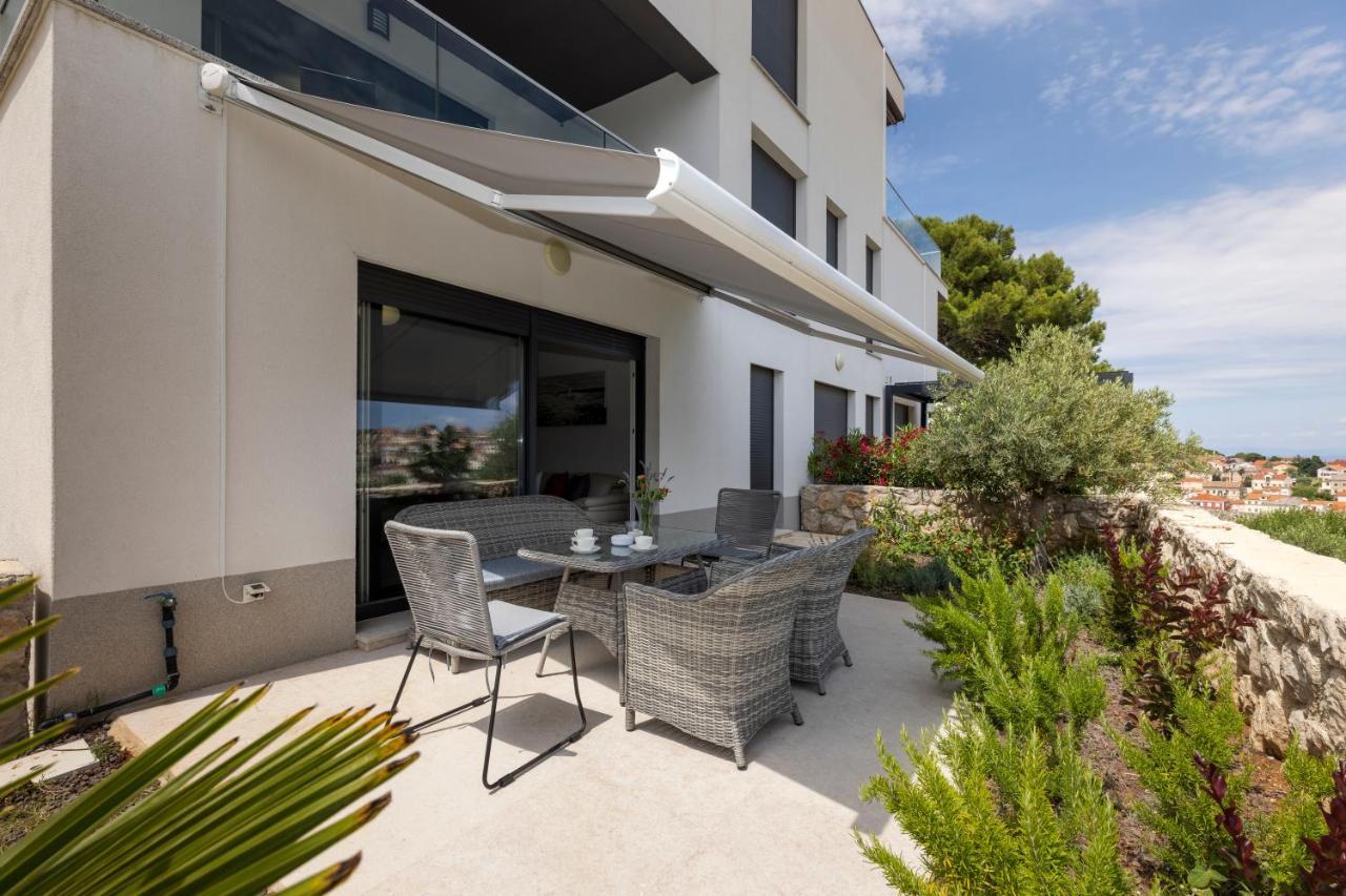 Apartments Tony Малий Лошинь Екстер'єр фото