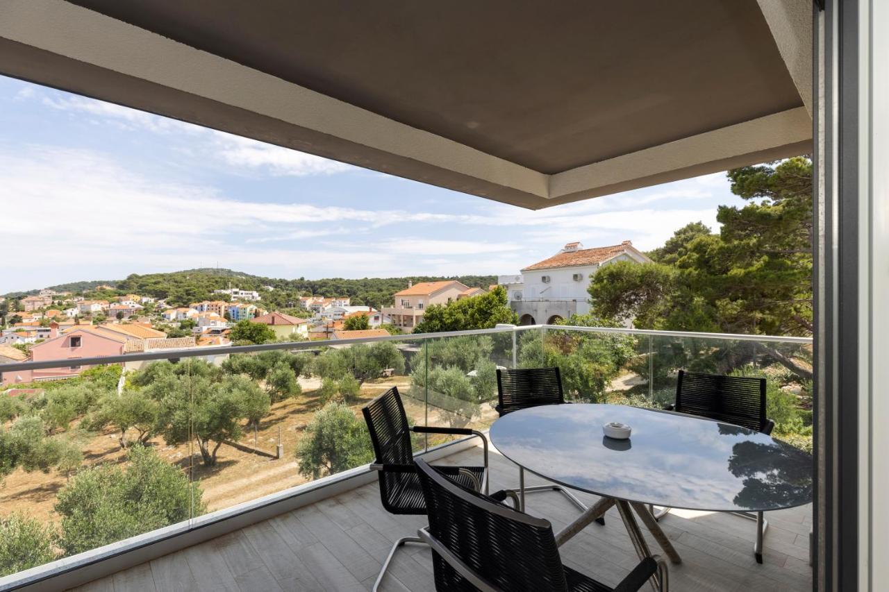Apartments Tony Малий Лошинь Екстер'єр фото