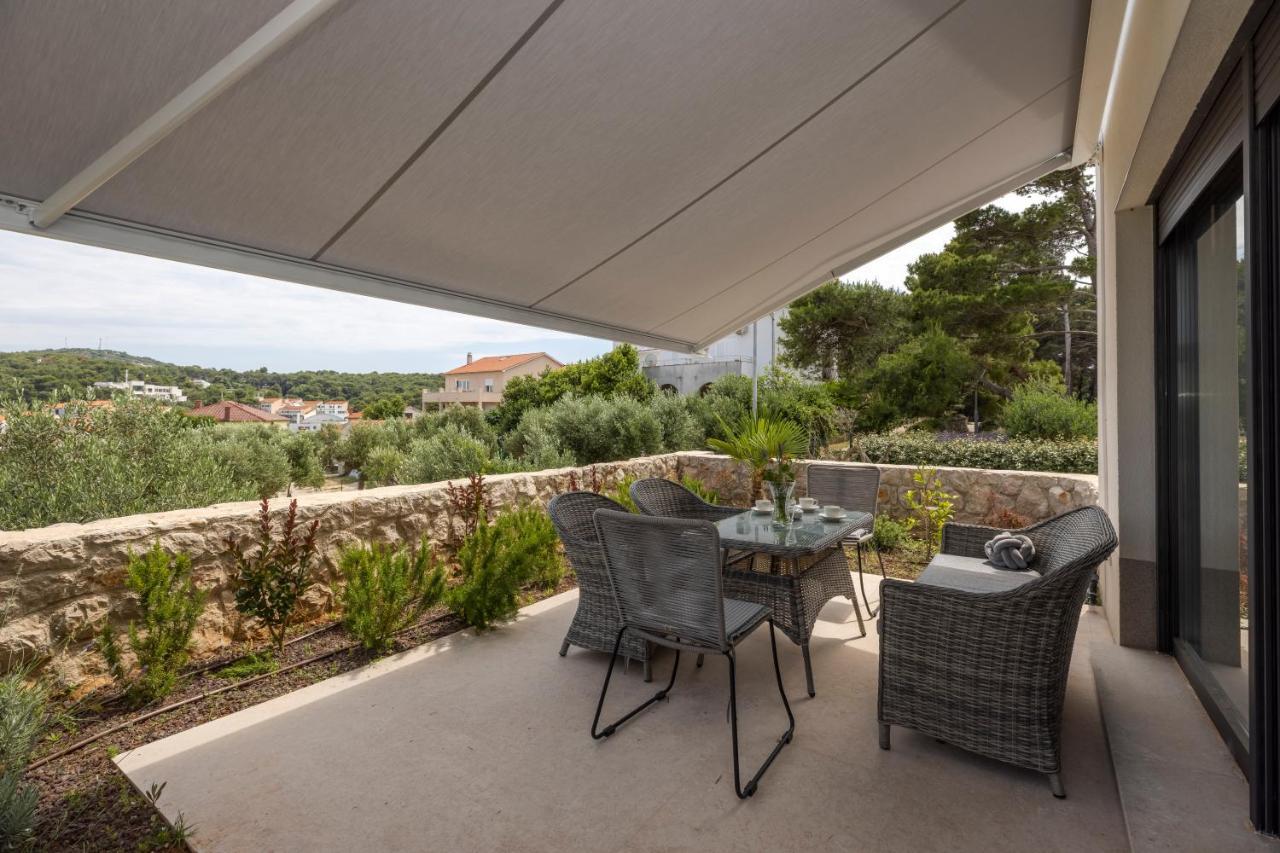 Apartments Tony Малий Лошинь Екстер'єр фото