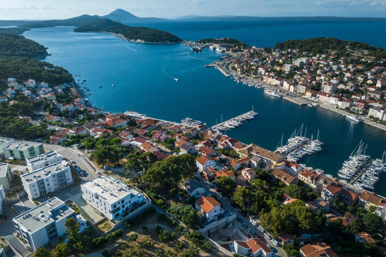 Apartments Tony Малий Лошинь Екстер'єр фото