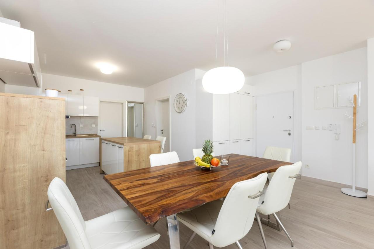 Apartments Tony Малий Лошинь Екстер'єр фото