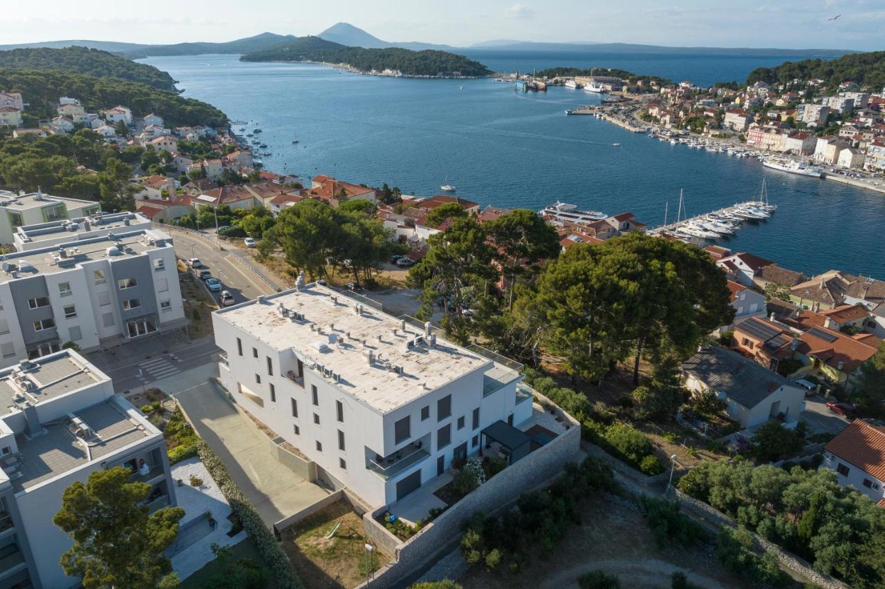 Apartments Tony Малий Лошинь Екстер'єр фото